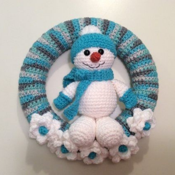 Crochet Christmas ⛄🎄 wreath handmade - Picture 4 of 14